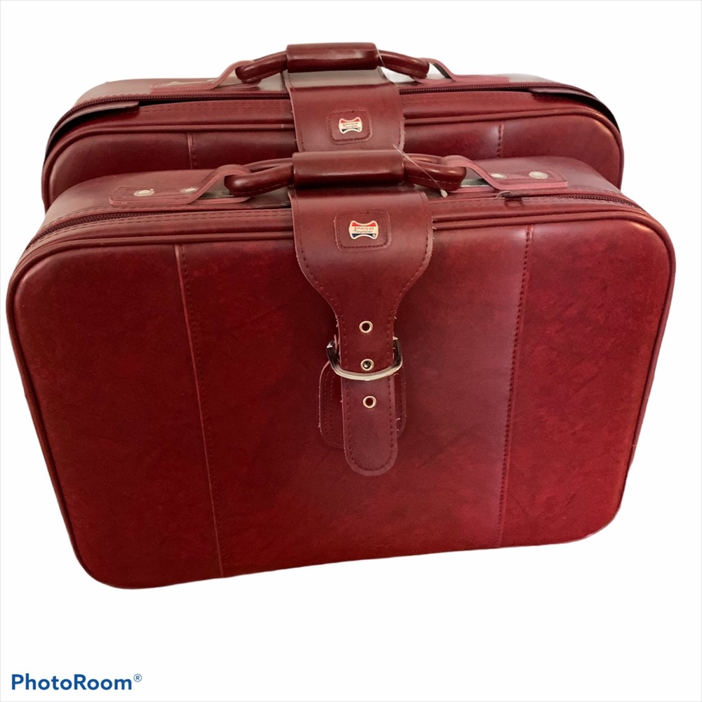 Vtg American Tourister red soft leather luggage - Picture 4 of 11